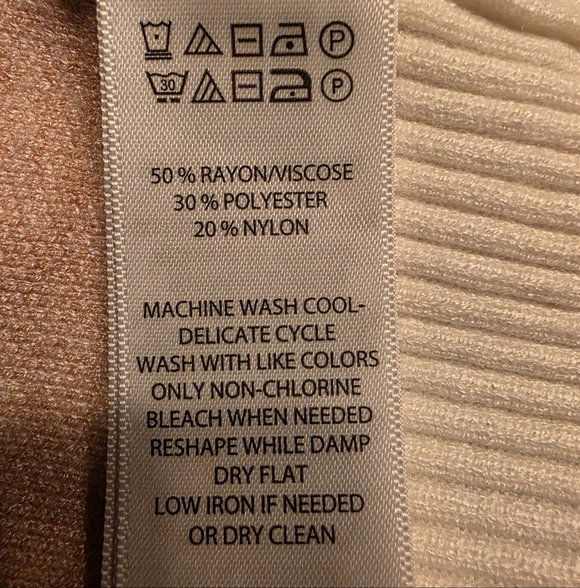 Nanette Lepore Cardigan Sweater - Picture 6 of 6